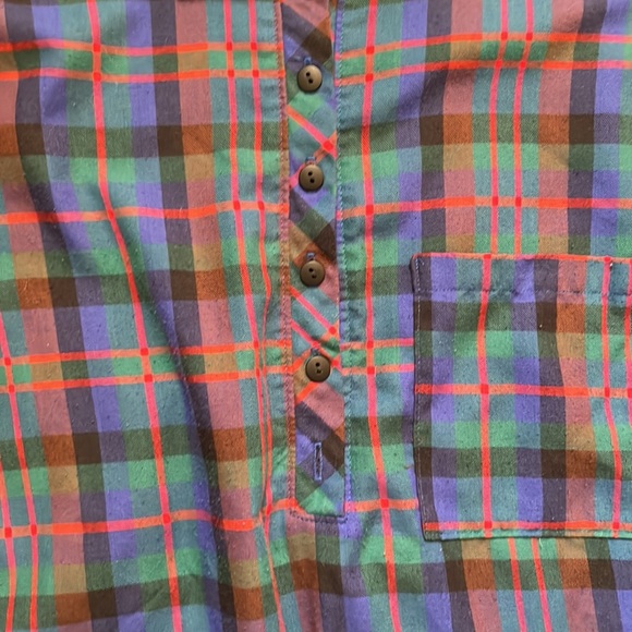 Vintage Marc Anthony long sleeve button down blouse - Picture 2 of 5